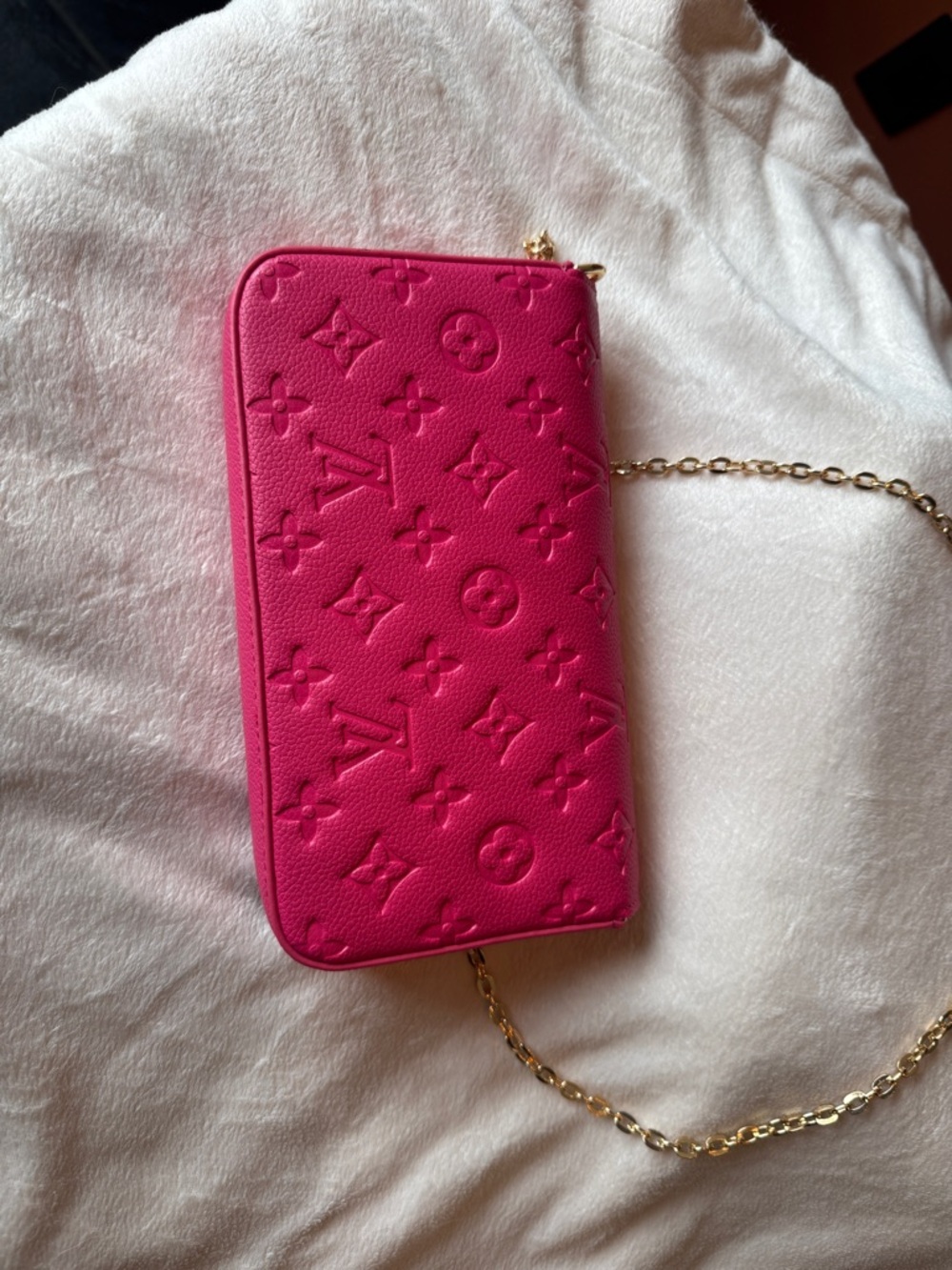 Louis Vuitton Fuchsia Monogram Chain Crossbody with Card Holder - Picture 6 of 10